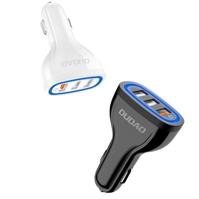 4. Dudao car charger quick charge Quick Charge 3.0 QC3.0 2.4A 18W 3x USB white (R7S white)