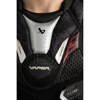 3. Bauer Vapor Fly40 Int 1064792 hockey shoulder pads