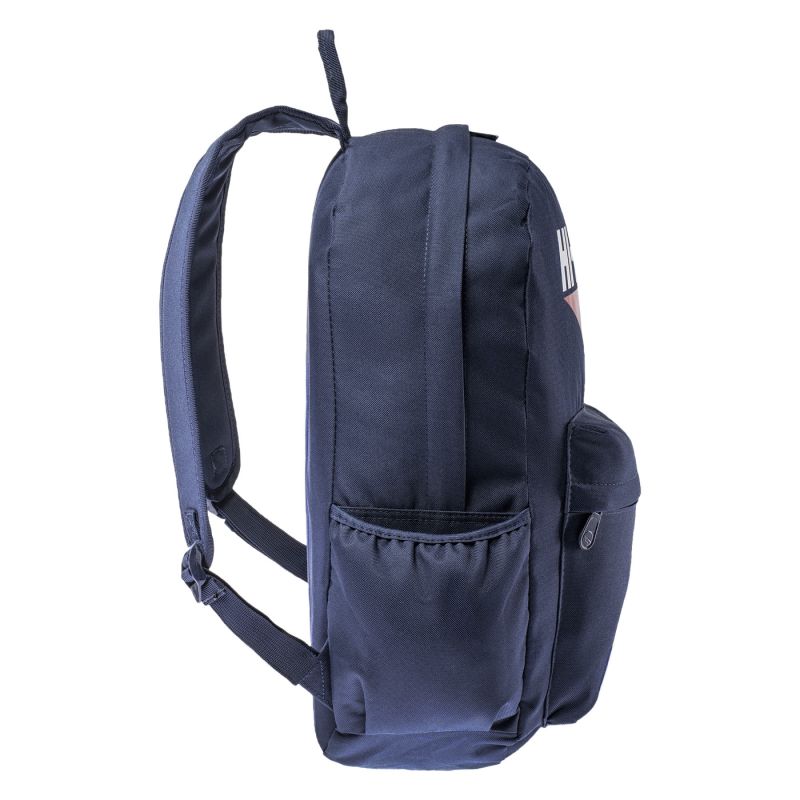 5. Hi-Tec Brigg Backpack 92800555341