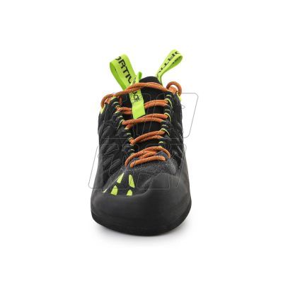 7. Climbing shoes La Sportiva Taramtulace Carbon 30L900729