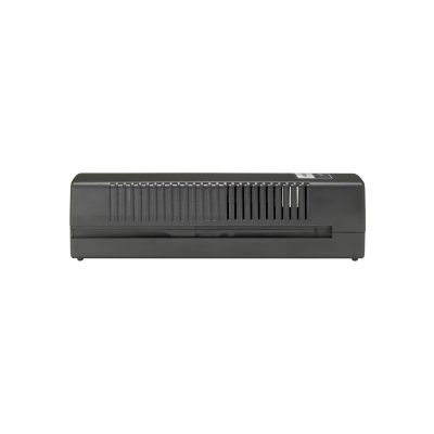 6. LevelOne POI-3000 30W Power Injector - Output Sockets: 1