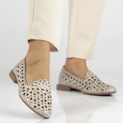 8. Women's leather openwork shoes, beige, Filippo DP7710