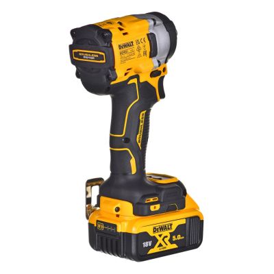 18. Impact Wrench 1/2" 18V 406 Nm 2x 5.0 Ah DCF921P2T DEWALT