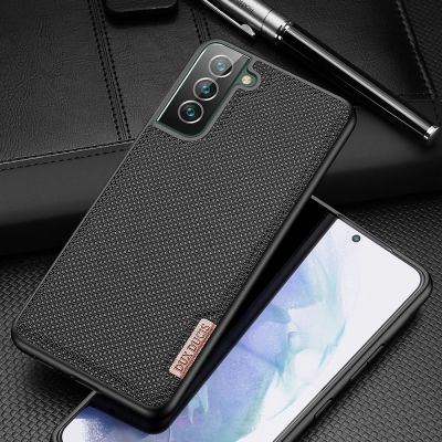 17. Dux Ducis Fino case is made of nylon material for Samsung Galaxy S22 + (S22 Plus) blue