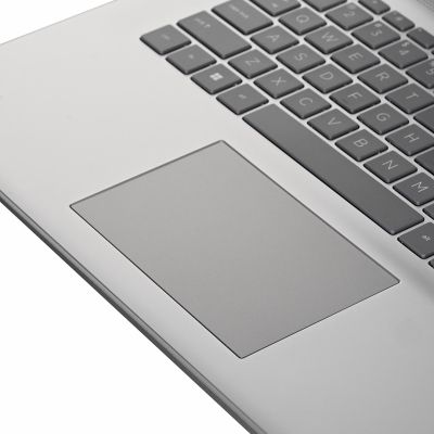 8. HP 17-CN3003D i3-N305 17.3" 8GB SSD256 BT Win11 Natural Silver (REPACK) 2Y