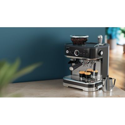 8. Philips PSA3218/10 Coffee Machine Barista Brew 15 bar pump pressure Built-in milk frother Semi-automatic 1350 W Black