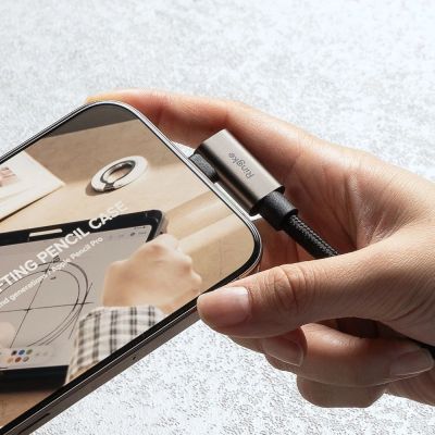 7. Ringke 3.2 gen. 2x2 USB-C, PD 3.1 240W 2m angled cable - black