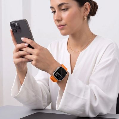 4. Tech-Protect Motion Strap for Apple Watch 44 / 45 / 46 / 49 mm - Orange