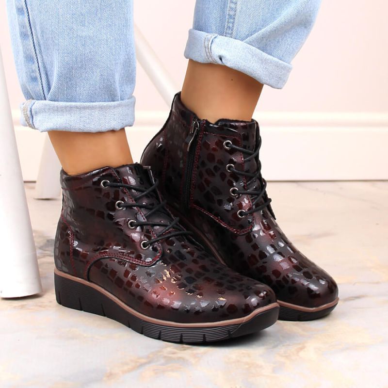 10. Insulated leather wedge ankle boots Filippo W PAW376B burgundy