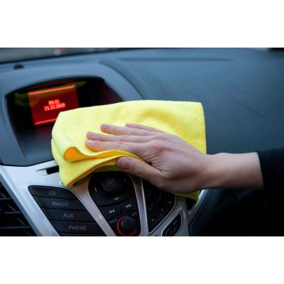 5. DUNLOP CAR WASH KIT 5 PIECES