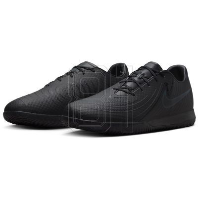 11. Nike Phantom GX II Academy IC M FJ2581-002 football boots