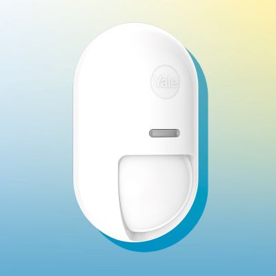 7. Yale Smart Alarm Starter Kit 7 Pieces - Control Unit, Keypad, Remote Control, 2x Motion Sensors, 2x Window/Door Sensors