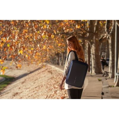 30. XD DESIGN ANTI-THEFT BACKPACK BOBBY BIZZ 2.0 NAVY P/N: P705.925