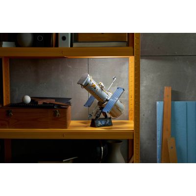17. LEGO Icons 11382 - Hubble Space Telescope