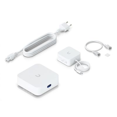 8. Router, UniFi Controller, Access Point Wi-Fi 7 Ubiquiti UniFi (UX7-EU)