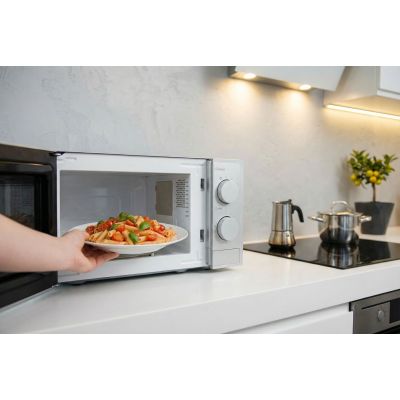 12. ESPERANZA MICROWAVE OVEN ESTOFADO WHITE EKO011W
