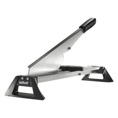 26. Wolfcraft LC 600 laminated panel cutter