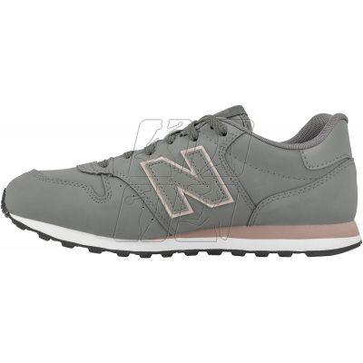 3. New Balance shoes in GW500CR