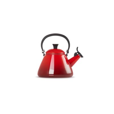 3. Le Creuset 40101020600000 1.6L Red Kettle