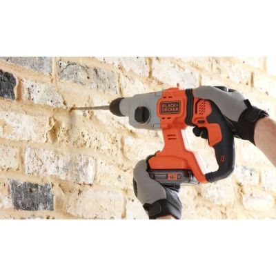 5. Black & Decker BCD900B-XJ 1880 RPM SDS Plus Drill Black, Orange