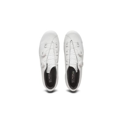 2. CRONO CR-2 road shoes white 42 composite