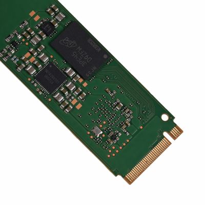 4. Micron 7450 PRO 3.84TB M.2 SSD (22x110) NVMe Gen4 MTFDKBG3T8TFR-1BC1ZABYYR (DWPD 1)