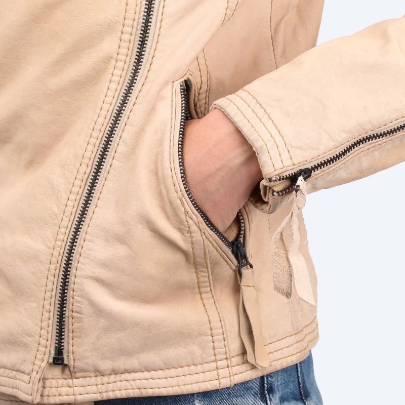 5. Wrangler Wmns Buffalo Leather Jacket W4003ZB29