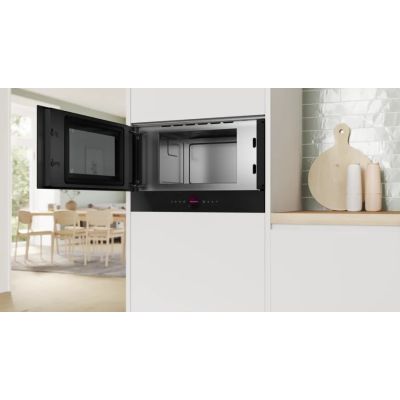 3. BOSCH BFL7221B1 microwave oven
