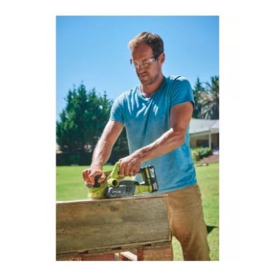 11. RYOBI cordless planer without battery and charger R18PL-0