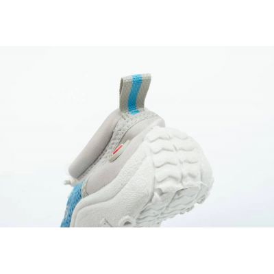 7. Mares Jr 440191-AZVA Water Shoes