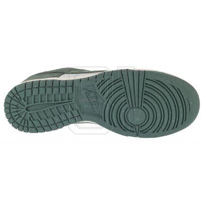 4. Nike Dunk Low W HJ7673-002 shoes