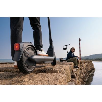 6. Segway-Ninebot KickScooter E2 PRO D Electric Scooter