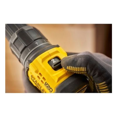 9. Stanley SFMCD716D2T-QW 1900 RPM Drill Central Locking Black, Yellow