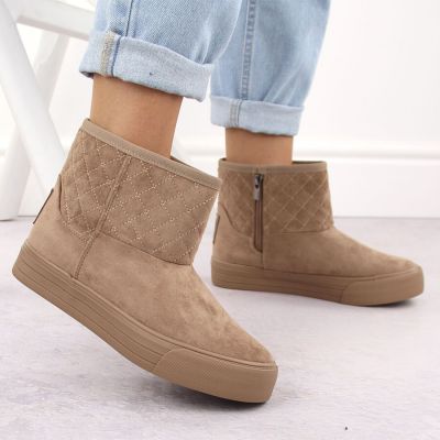 10. Big Star W INT2041B Snow Boots