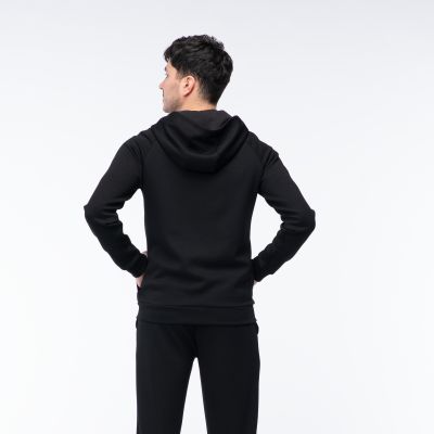 9. IGNO Men's Sweatshirt