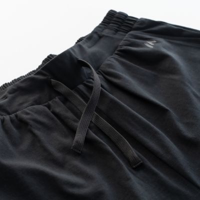 4. Women's LADY MOEN Shorts