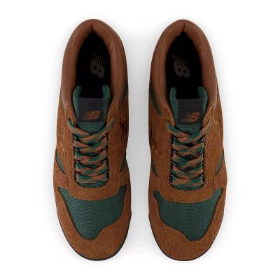 4. New Balance UALGSBG Shoes
