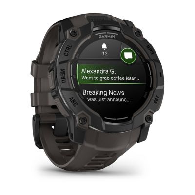 2. Garmin Instinct 3 – 50 mm AMOLED Black met charcoal band watch