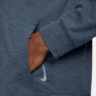 4. Sweatshirt Nike Yoga Dri-FIT M CZ2217-491