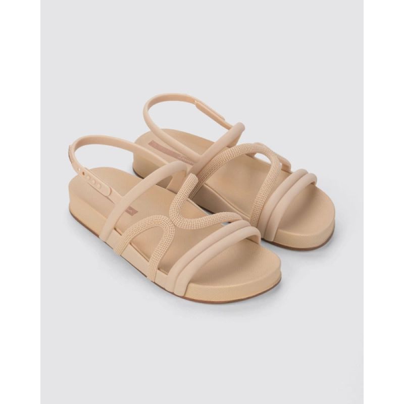 3. Ipanema Walk Sandal W 27211 BF985