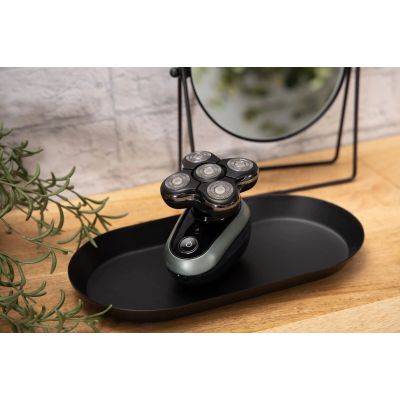 13. REMINGTON XR1600 Head Shaver