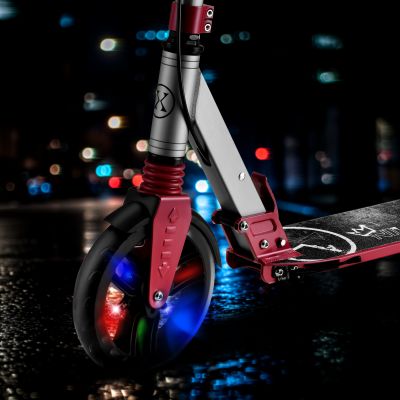 4. HM122T LED SCOOTER WITH DISC BRAKE NILS EXTREME
