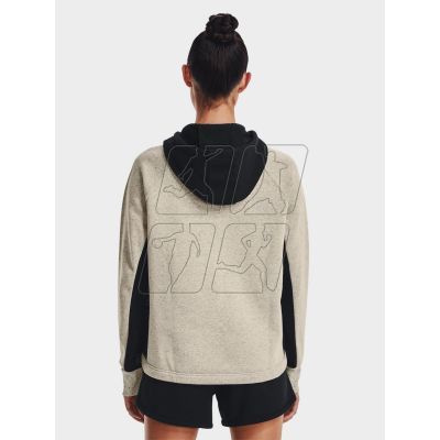 2. Under Armor Sweatshirt W 1369852-279