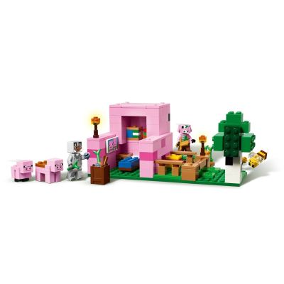 4. LEGO MINECRAFT 21268 Piglet's House