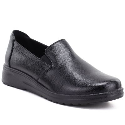 Women's leather slip-on wedge shoes, black, Potocki JE19505