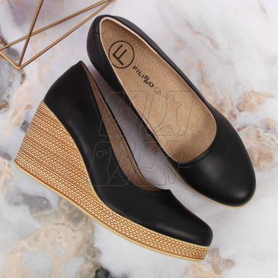 3. Leather pumps on the wedge Filippo W PAW339A black