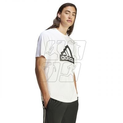 6. adidas Modern Essentials Graphic M T-shirt IW2634