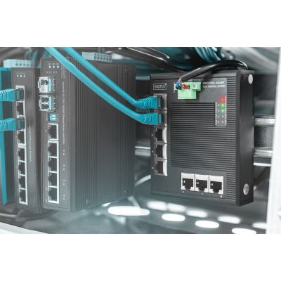 22. 8-port Gigabit Ethernet Switch, DIN mount, extended temperature range.