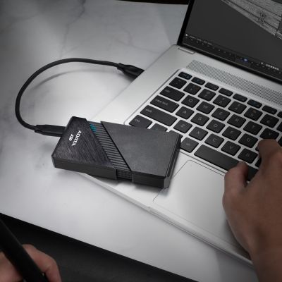 8. ADATA SE920 Thunderbolt Technology 4TB USB Type-C USB4 Gen 3x2 Black