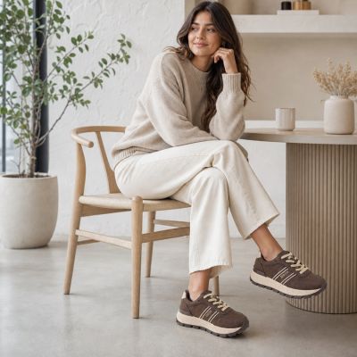 5. Women's sneakers on a brown platform Big Star UU274040